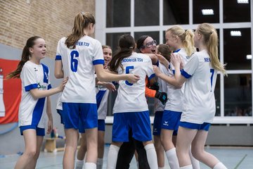 Bild 120 - wDJ Loewinnen Cup D1